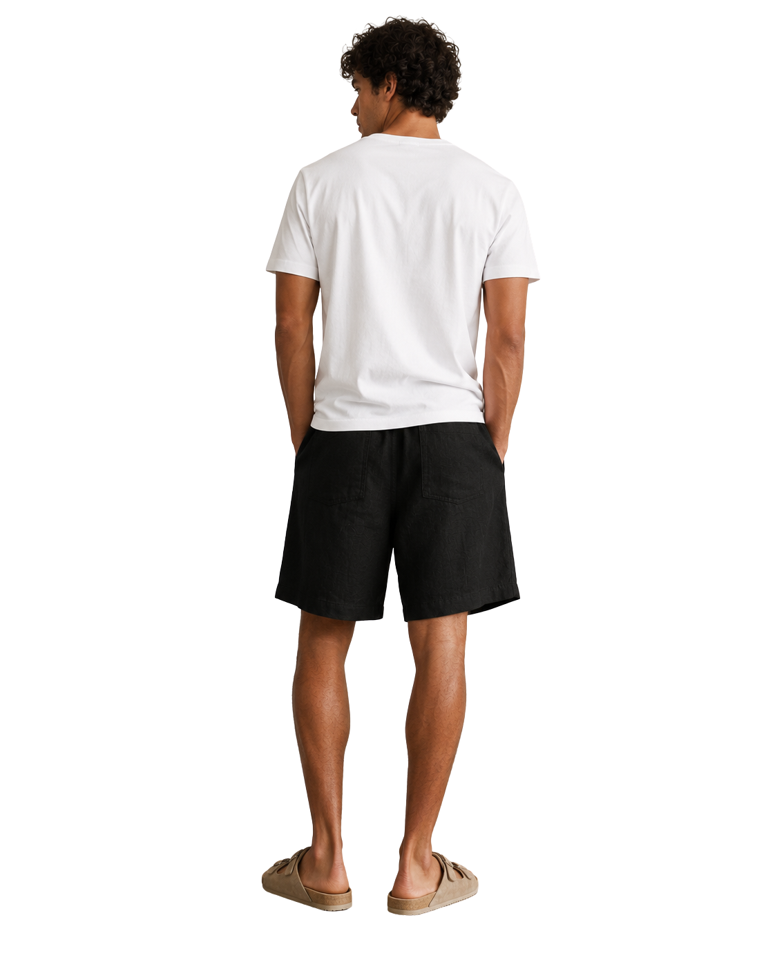 zwarte linnen short, 215 gsm puur linnen, gedragen door model, achteraanzicht pasvorm
